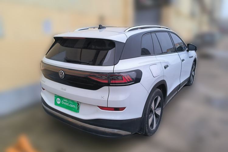 Used Volkswagen ID.6 X 2021 Pure Edition
