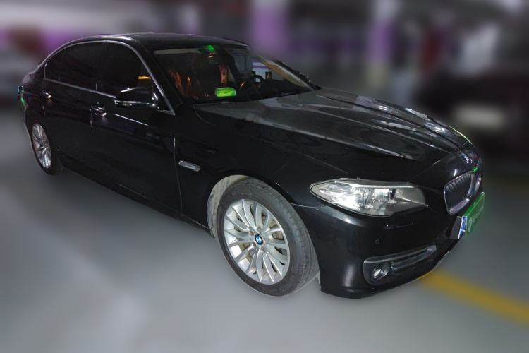 Used BMW 5 Series 2014 525Li Luxury Design Package
