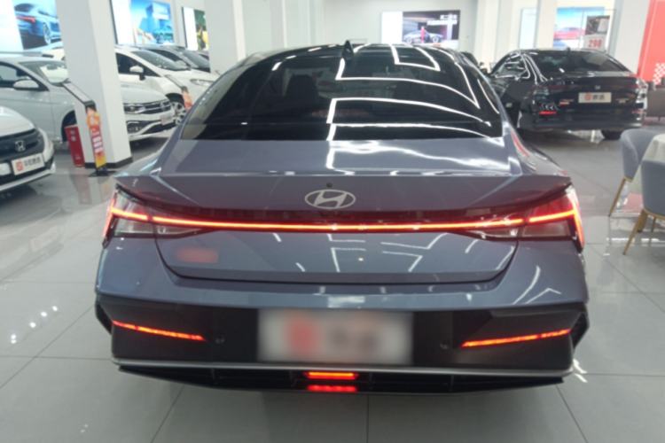 Used Hyundai Elantra 2023 1.5L CVT LUX Prestige Edition Rear