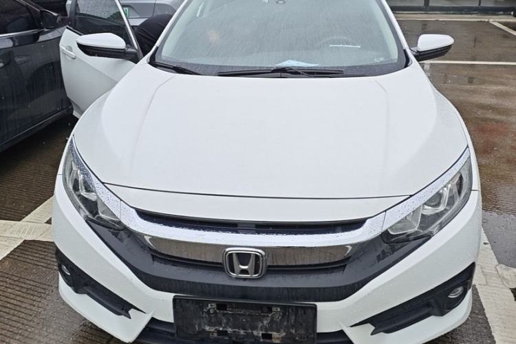 Used Honda Civic 2016 220TURBO CVT Luxury Edition
