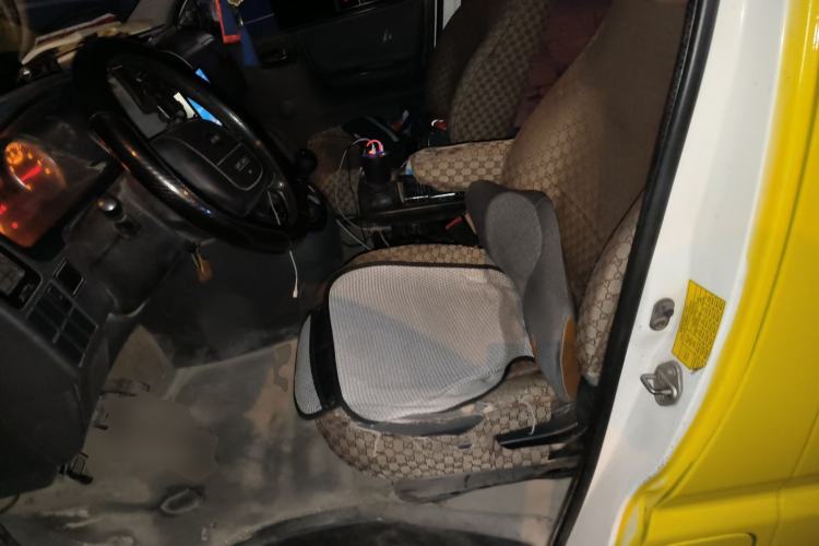 Used Jinbei Express 2018 2.0L Standard Version V19
