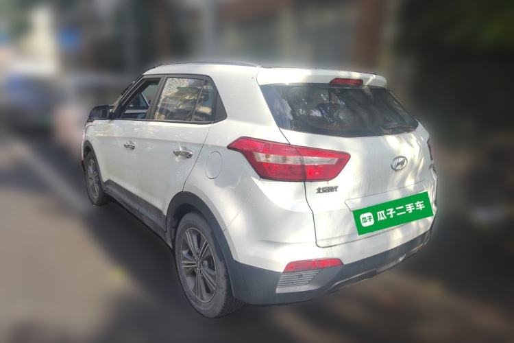 Used Hyundai ix25 2015 1.6L Automatic Two-Wheel Drive Smart GLS Trim Rear Left 45 Deg