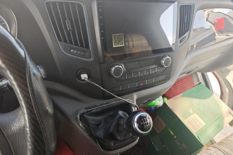 Used Foton Toano 2020 2.5T Manual Tongtu Extended-Wheelbase Mid-Roof 5/6/7-Seater 4J25TC3