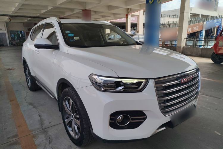 Used Haval H6 2017 Red Label 2.0T Automatic Two-Wheel Drive ZhiShang Model Exterior 1