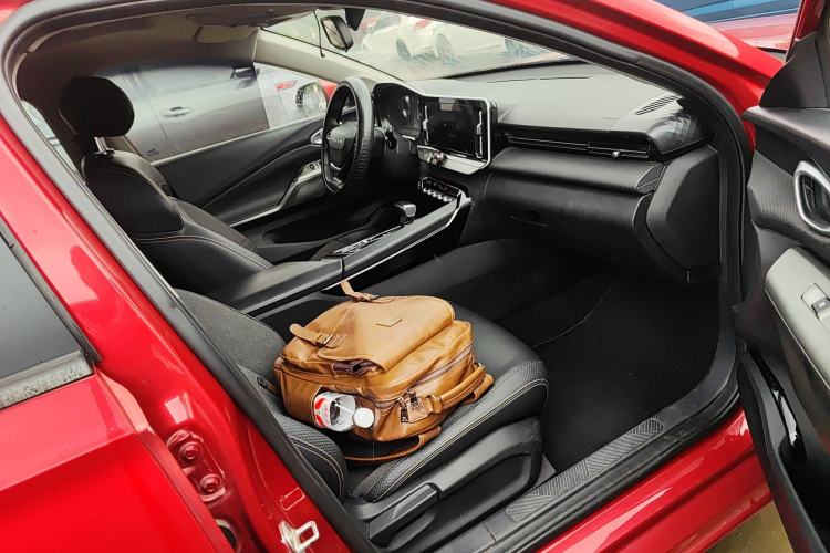 Used Baojun RC-5 2020 RC-5W 1.5T CVT Smart Luxury Edition
