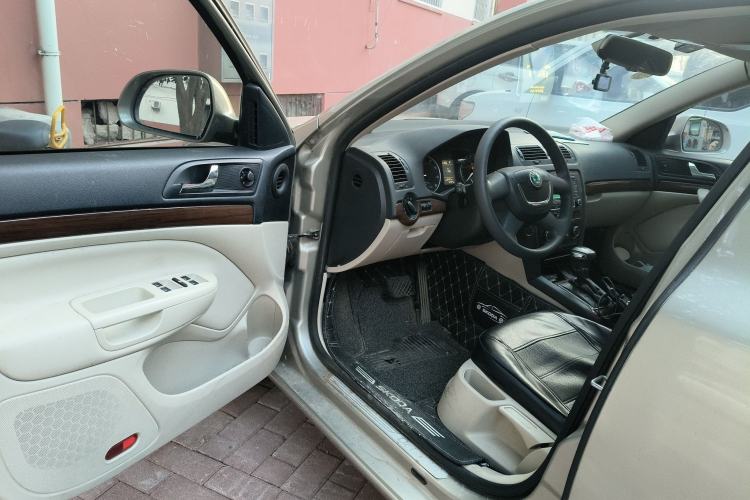 Used Skoda Octavia 2012 1.6L Automatic Yijun Edition