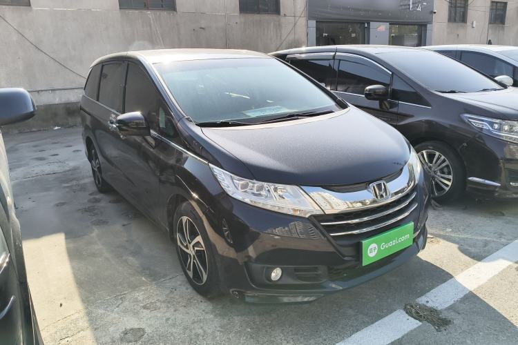 Used Honda Odyssey 2015 Updated Version 2.4L Smart Edition