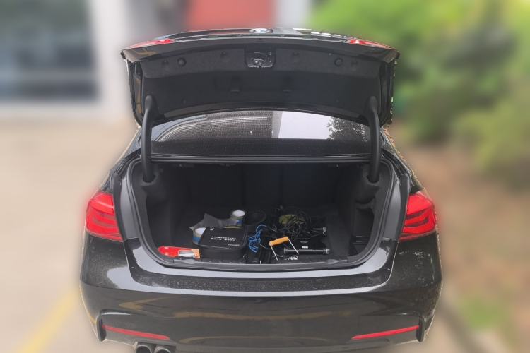 Used BMW 3 Series 2019 320Li M Sport Package Trunk