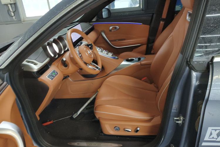 Used ORA Lightning Cat 2022 555 km Luxury Edition
