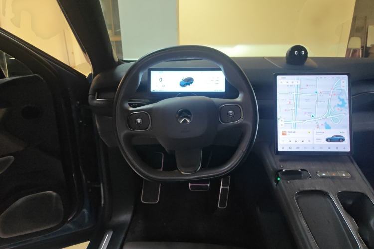 Used Nio ES7 2022 75 kWh Steering Wheel