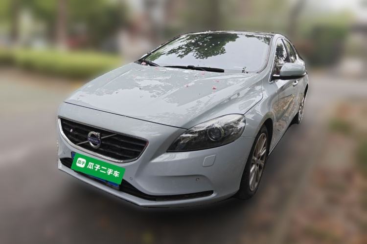 Used Volvo V40 2014 2.0T Zhiya Edition