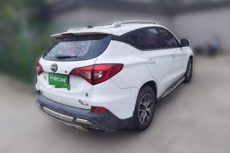 Used BYD Song 2016 GaiShi Edition 1.5TI Manual Elite Model

