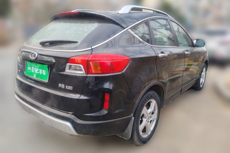 Used Bestune X80 2013 2.0L automatic comfort version
