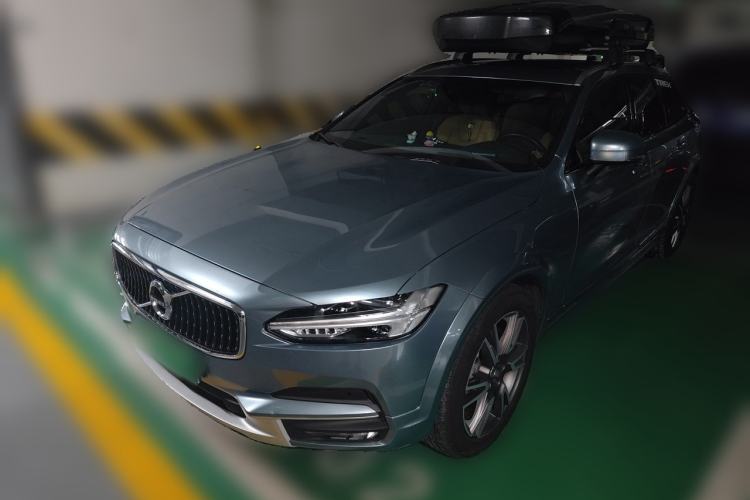 Used Volvo V90 2020 Facelifted Cross Country T5 AWD Zhiyuan Edition Guazi used car, China used car export, Used car for sale, Used cars, Cheapest cars for sale