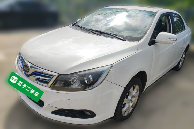 Used BYD e5 2016 300 Luxury Edition