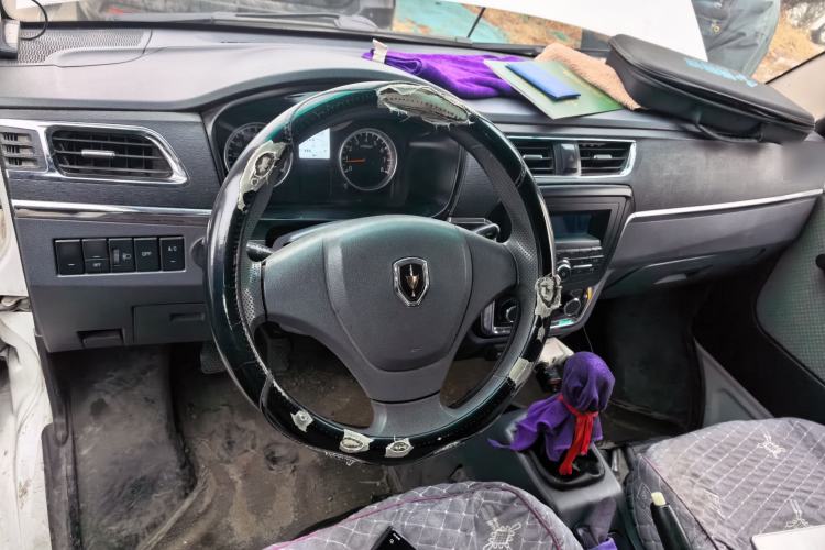 Used Jinbei Hiace X30 2021 1.5L Standard Version Air-Conditioner-Free Van China VI Emission Standard SWC15M Steering Wheel