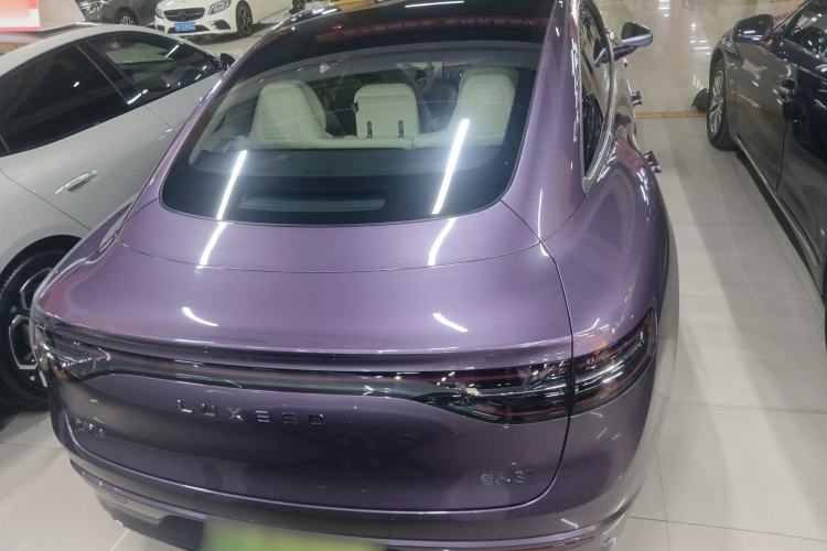 Used Hima Luxeed S7 2025 855 km Max Rear