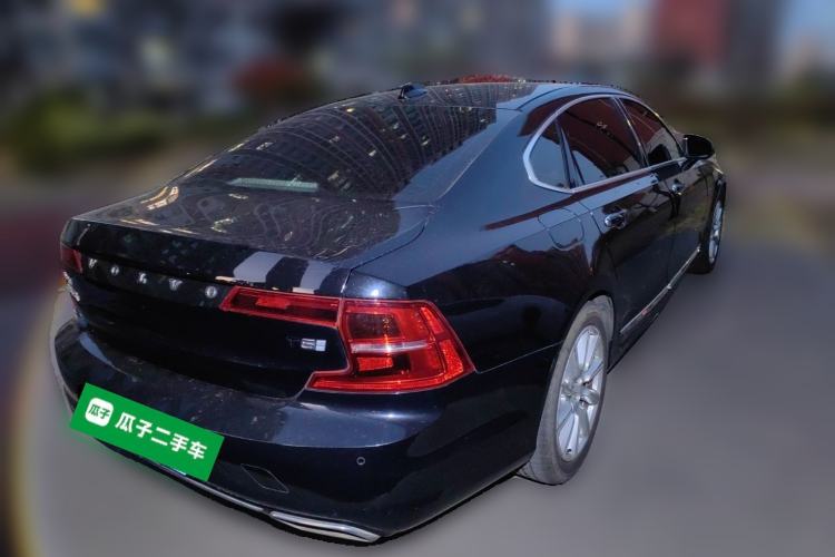 Used Volvo S90 2020 T5 Zhiyi Luxury Edition