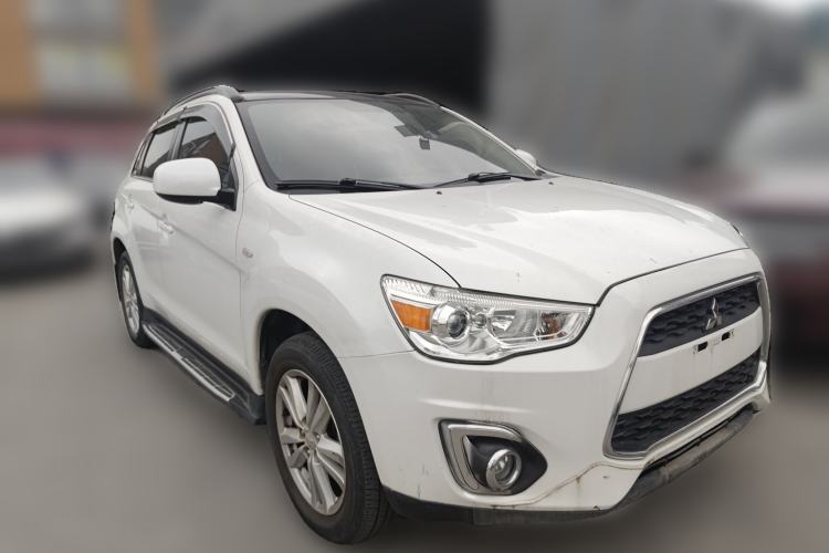 Used Mitsubishi ASX 2013 2.0L CVT Four-Wheel Drive Premium Edition