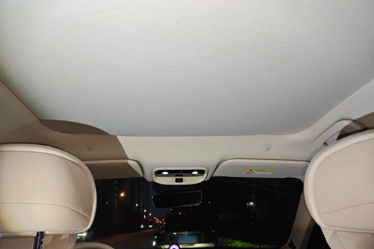 Used Hima AITO M5 2024 Extended-Range Max Rear-Wheel Drive Advanced Intelligent Driving Version Headliner