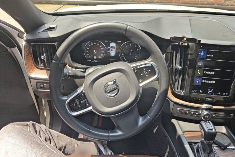 Used Volvo XC60 2021 T5 4x4 Zhiya Luxury Edition