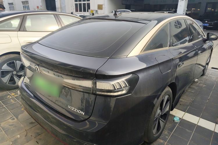 Used Volkswagen ID.7 VIZZION 2024 AIR model
