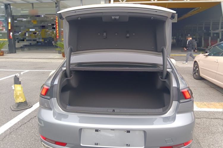 Used Peugeot 508 2023 508L 400THP Driving Flagship Edition Trunk