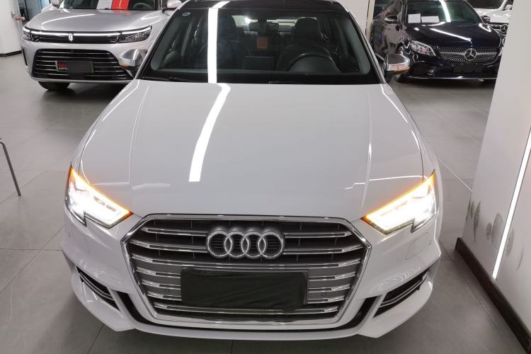 Used Audi A3 2020 Limousine 35 TFSI Fashion Edition China VI Emission Standard
