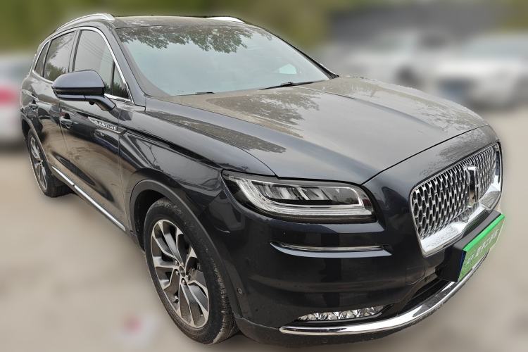 Used Lincoln Nautilus 2021 2.0T Four-Wheel Drive Luxury Edition Front Right 45 Deg