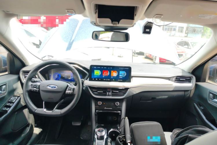 Used Ford Escape 2020 EcoBoost 245 Two-Wheel Drive Smart & Enjoyment Model Center Console