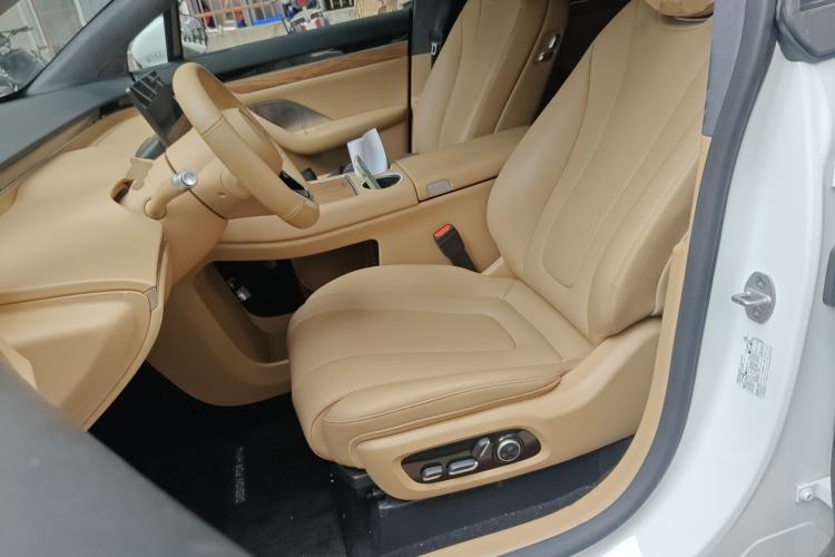 Used Hima Luxeed R7 2025 Range-Extended Version 251 km Max