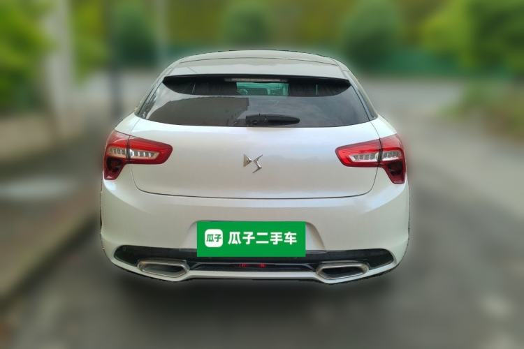 Used DS 5 2014 1.6T Luxury Edition THP200
