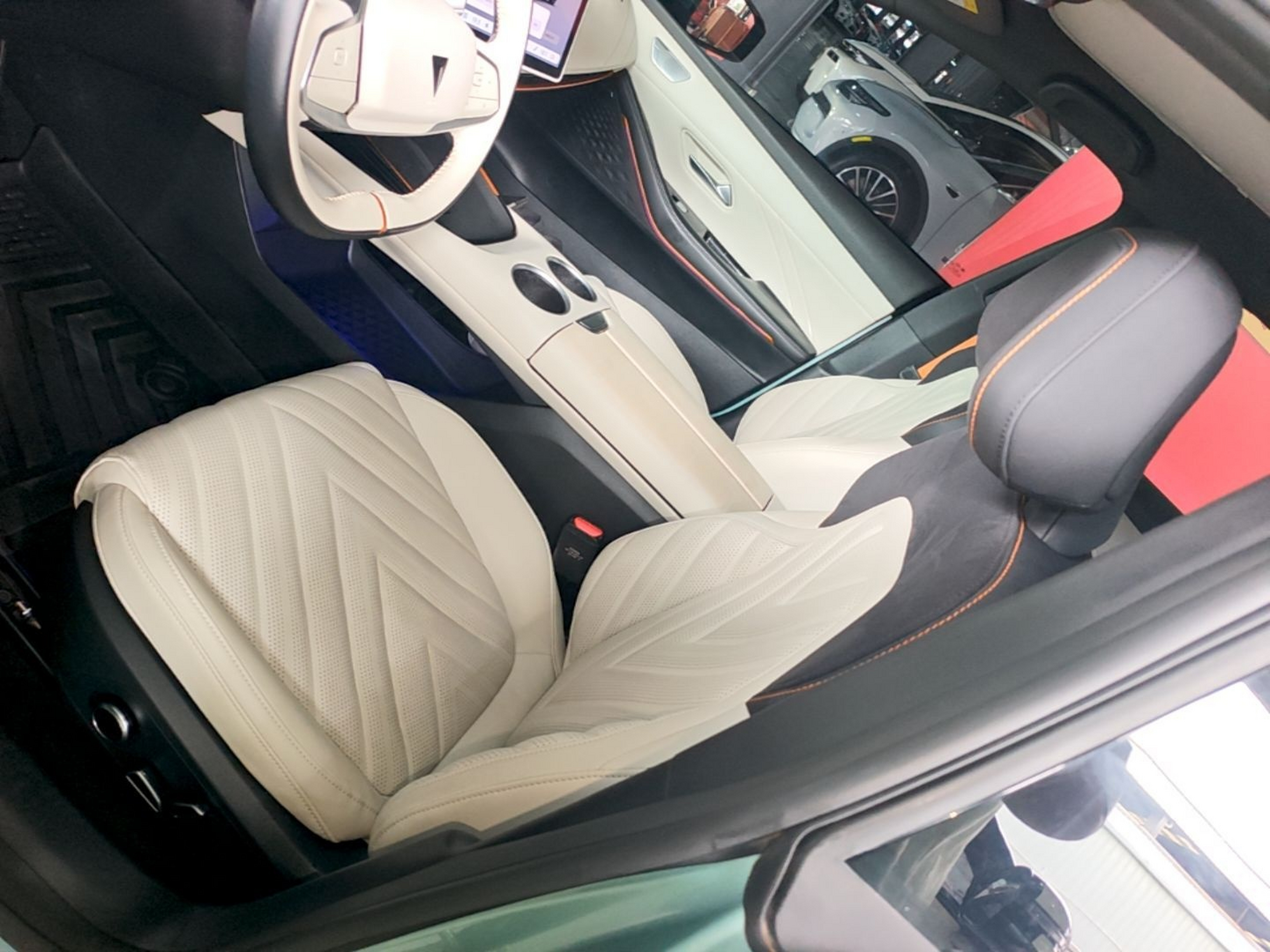Interior delantero