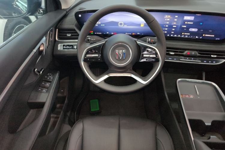 Used Buick LaCrosse 2025 28T Platinum Edition