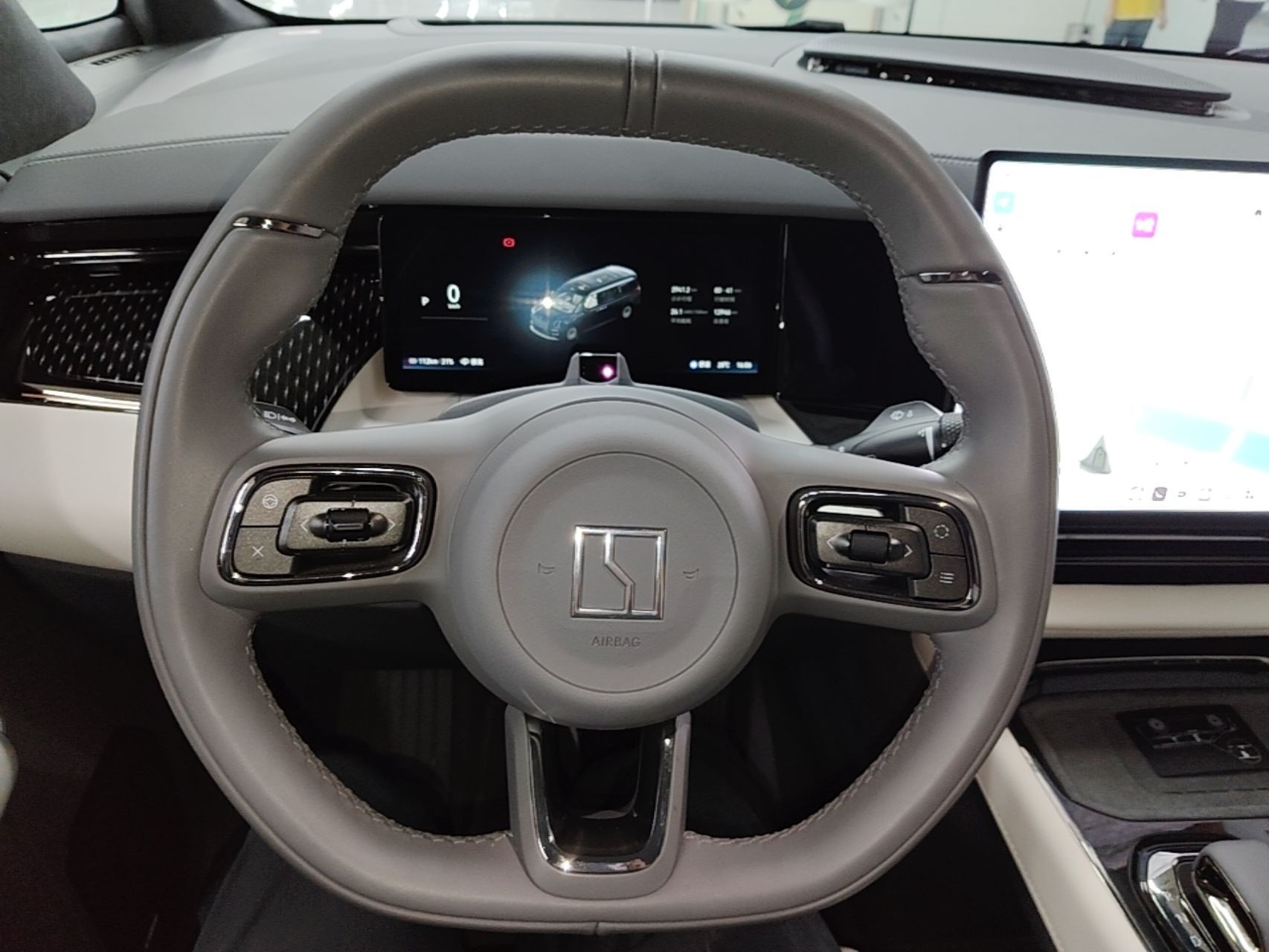 Zeekr 009 2024 Six-Seat Executive Version 4WD 108 kWh — снимка 13