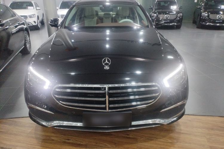 Used Mercedes-Benz E-Class 2022 Second Facelift E 300 L Fashion Edition Front