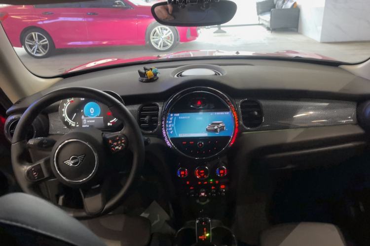 Used MINI MINI 2022 1.5T COOPER Classic Edition