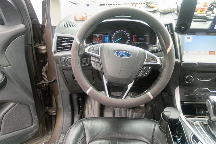 Used Ford Edge 2016 EcoBoost 245 Four-Wheel Drive Titanium Edition 7-Seater