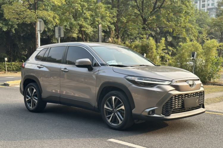 Used Toyota FRONTLANDER 2022 2.0L CVT Luxury PLUS Edition