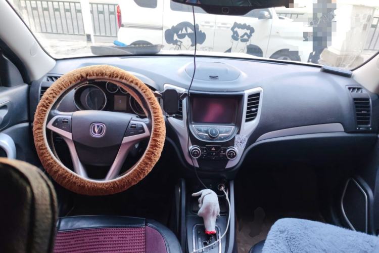 Used Changan CS35 2015 1.6L Automatic Luxury Model China IV Standard