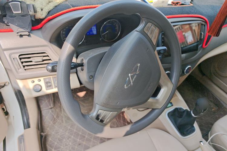 Used Chery E5 2011 1.5L Manual Enjoyment Model

