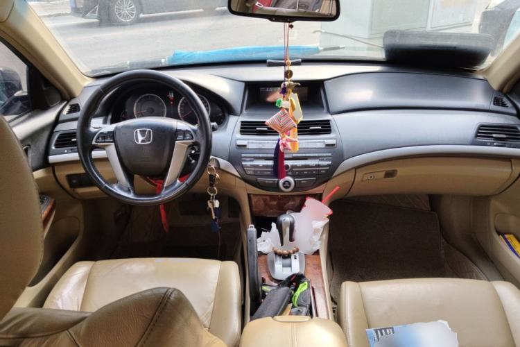 Used Honda Accord 2012 2.0L SE