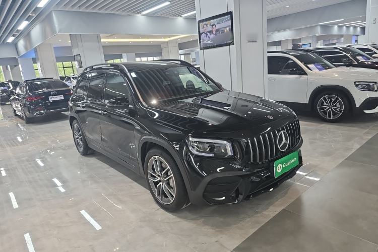 Used Mercedes-Benz GLB AMG 2023 AMG GLB 35 4MATIC Front Right 45 Deg