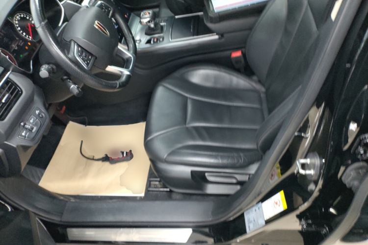 Used Hongqi H5 2022 Classic Model Facelift 1.5T DCT Qiyun Edition Left Front Seat