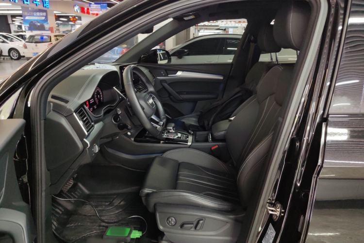 Used Audi Q5L 2022 40T Fashionable and Dynamic Model Left Front Seat