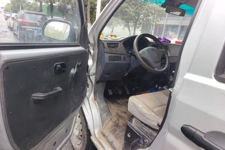 Used Jinbei Hiace X30 2021 1.5L Standard Model Central Air-Conditioned Bus China VI Emission Standard SWC15M