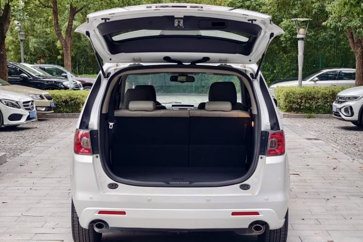 Used Mazda Mazda 8 2015 2.5L Flagship Edition