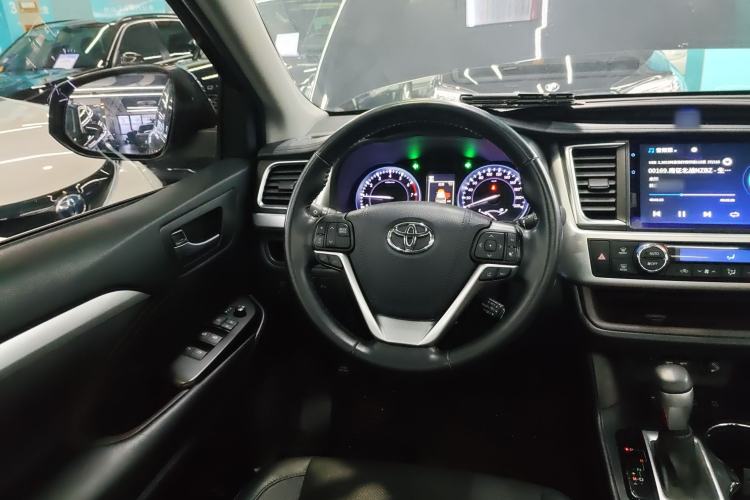 Used Toyota Highlander 2021 2.0T Four-Wheel Drive Luxury Edition 7 Seats
