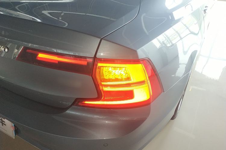 Used Volvo S90 2019 T4 Zhiyi Edition Right Rear Taillight