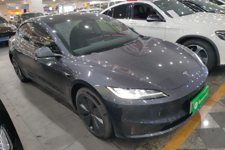 Used Tesla Model 3 2023 Rear-Wheel-Drive Version

